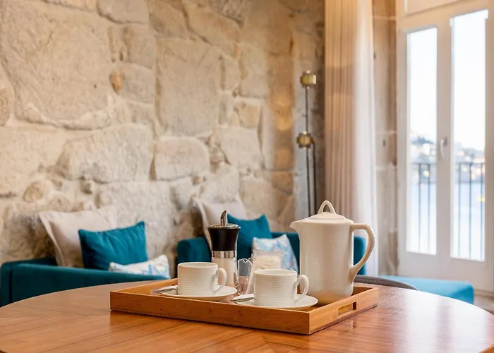 With River Views ヴィラ・ノヴァ・デ・ガイア