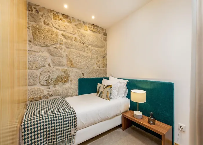 アパート With River Views